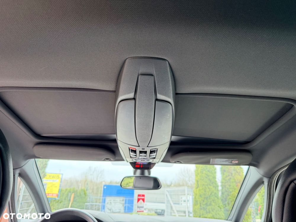 Citroën DS5 1.6 THP SoChic - 17