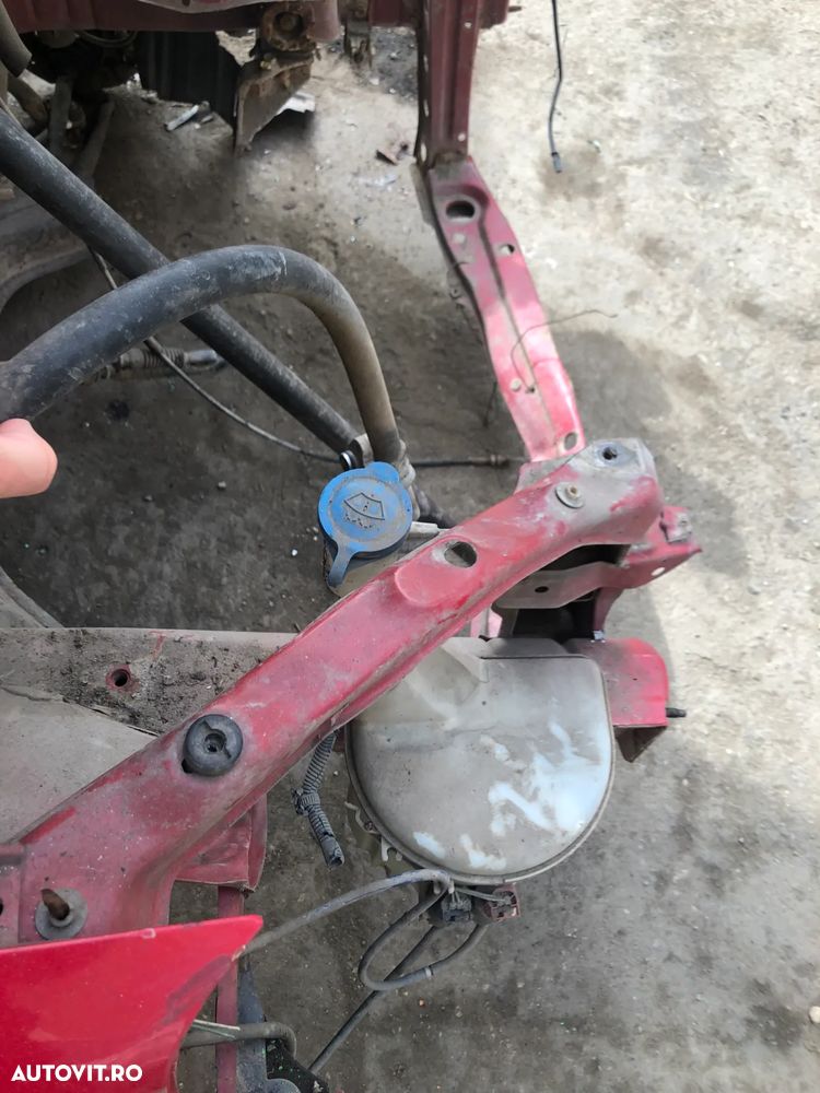 Vas strop gel Toyota Yaris spalator parbriz 2003 - 5