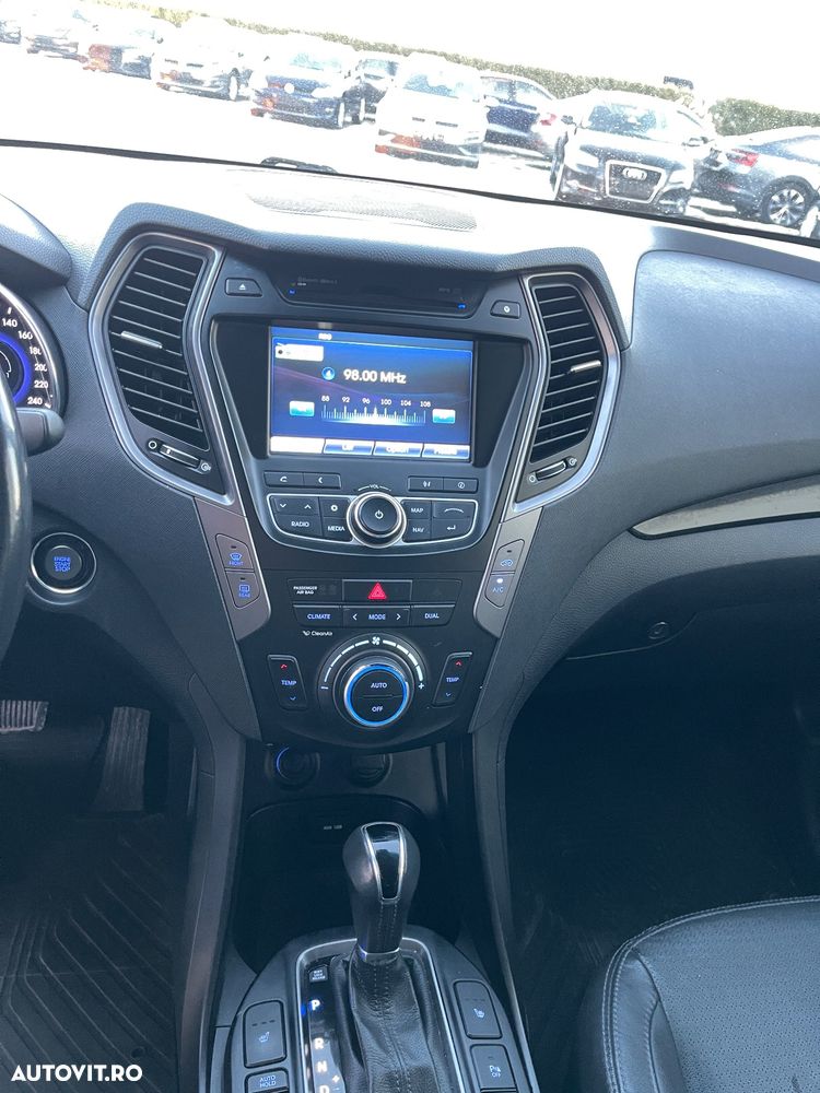 Hyundai Santa Fe - 34