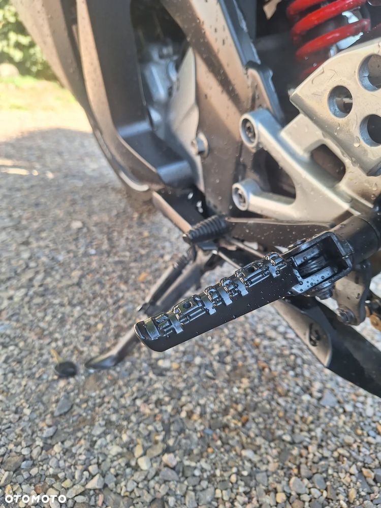 Yamaha R125 - 7