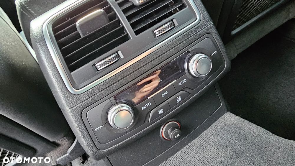 Audi A6 Avant 2.0 TDI ultra S tronic - 18
