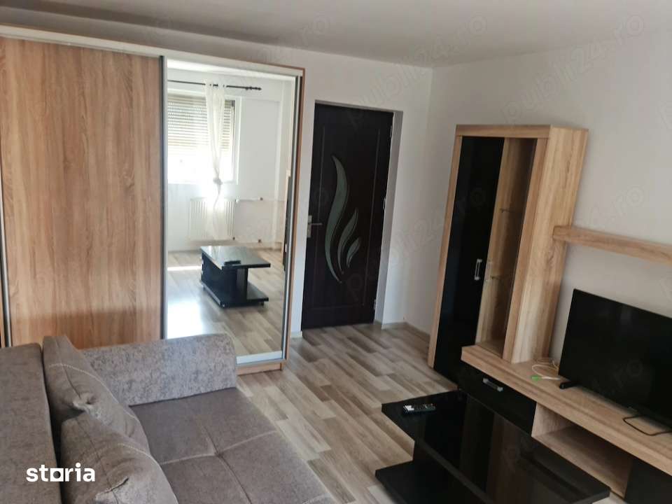 2 camere/ Victoriei/ zona centrala/ renovat/ A.C — fotografia 1