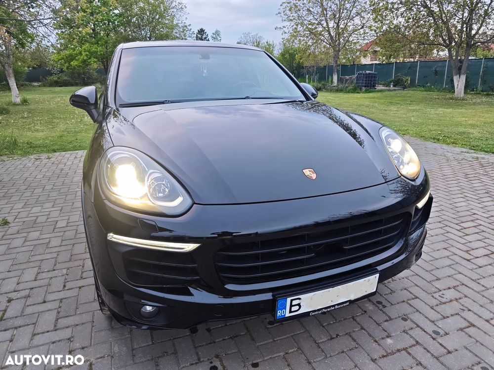 Porsche Cayenne S E-Hybrid Platinum Edition - 2