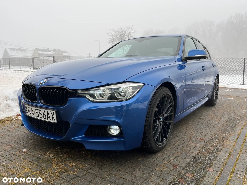 BMW Seria 3 330i xDrive M Sport - 3