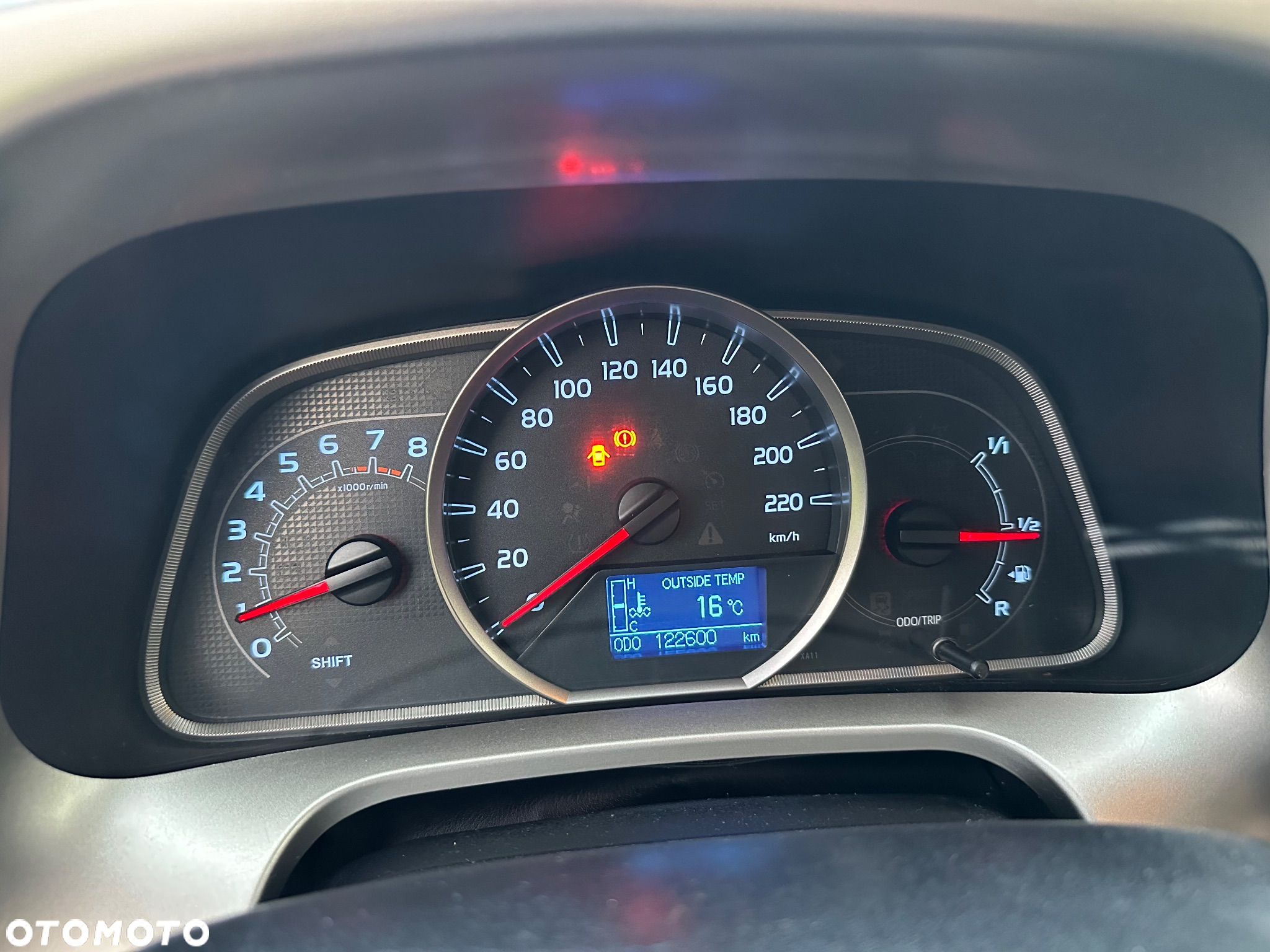 Toyota RAV4 2.0 Premium - 10