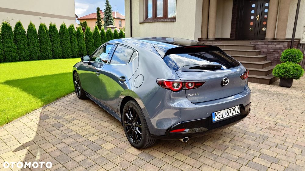 Mazda 3 - 5