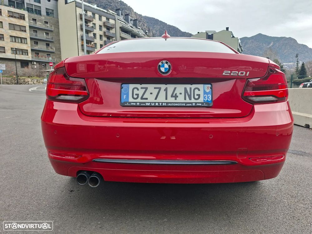 BMW 220 i Aut. Sport Line - 7