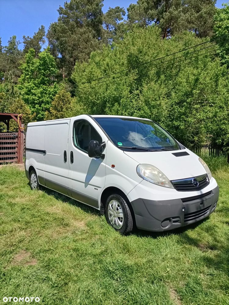 Opel Vivaro - 2