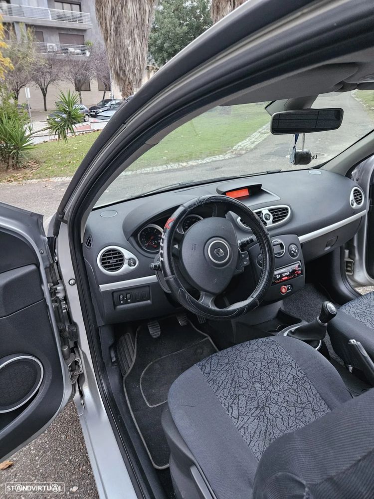 Renault Clio 1.5 dCi GT - 4
