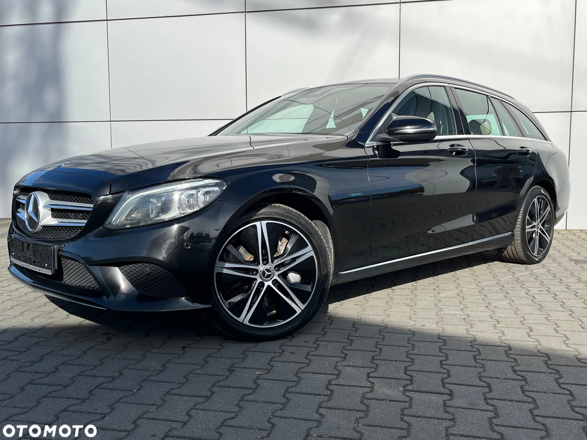 Mercedes-Benz Klasa C 300 e 9G-TRONIC - 2