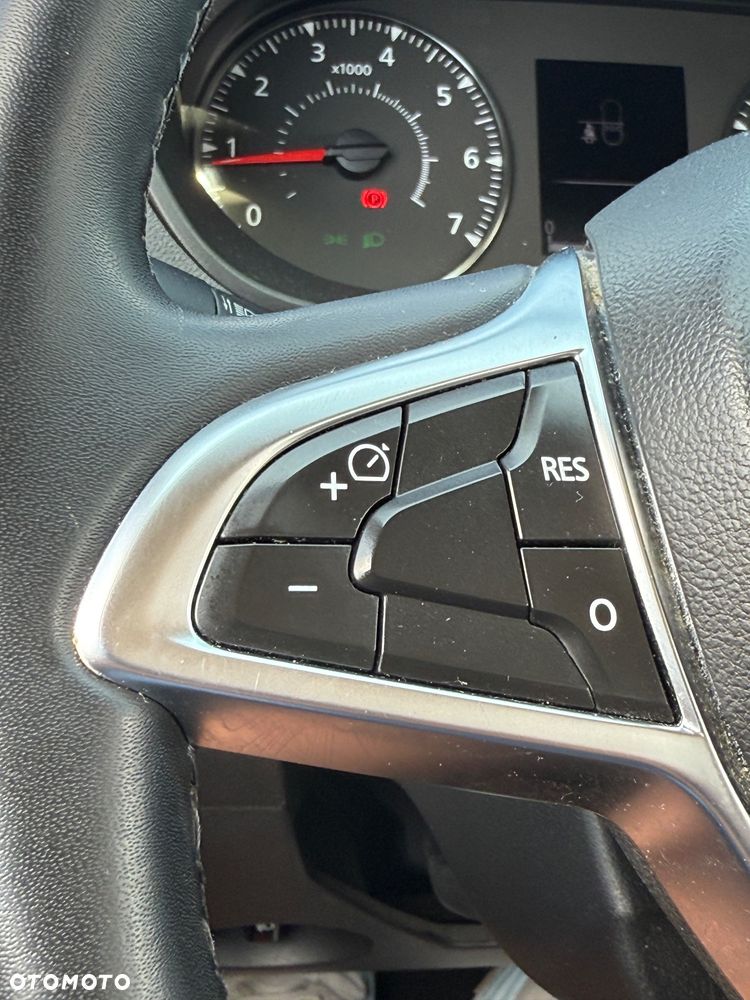 Dacia Duster 1.6 SCe Prestige - 21