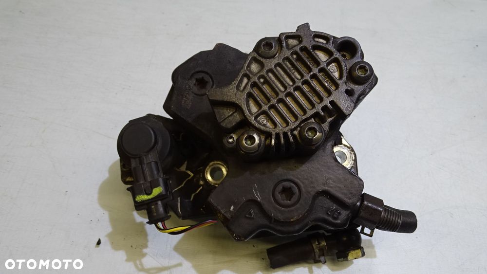 POMPA WTRYSKOWA HONDA CR-V II 2.2i-CDTi - 4