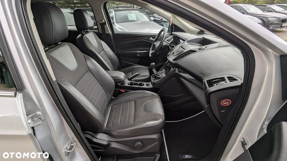 Ford Kuga 2.0 TDCi 2x4 Trend - 19