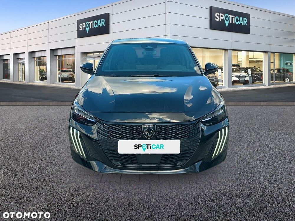 Peugeot 208 - 3
