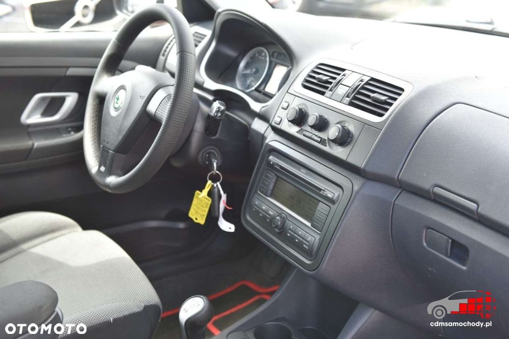 Skoda Fabia - 25