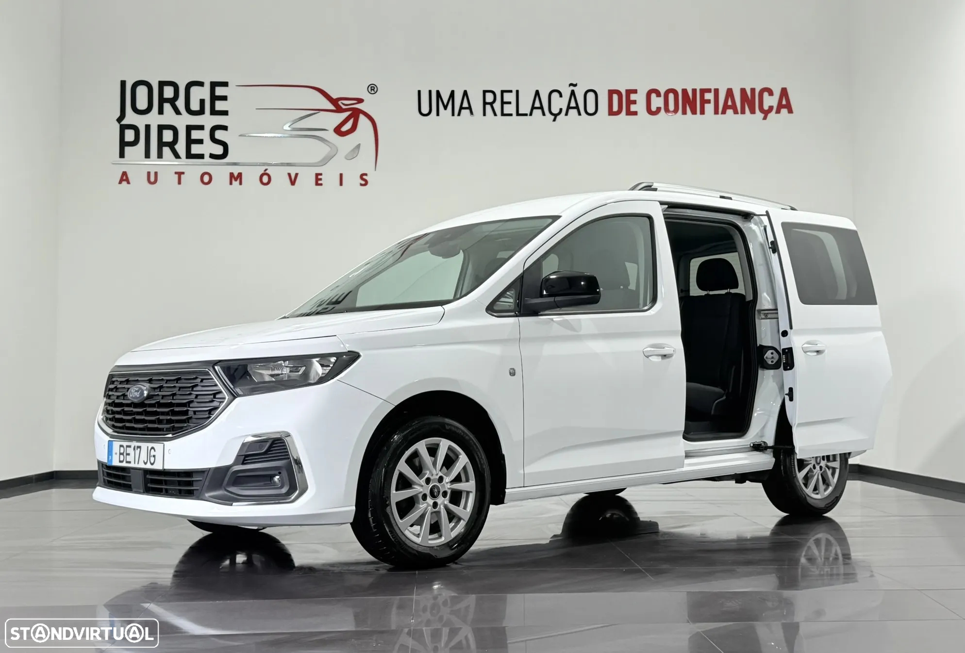 Ford Tourneo Connect 2.0 TDCi Titanium - 10