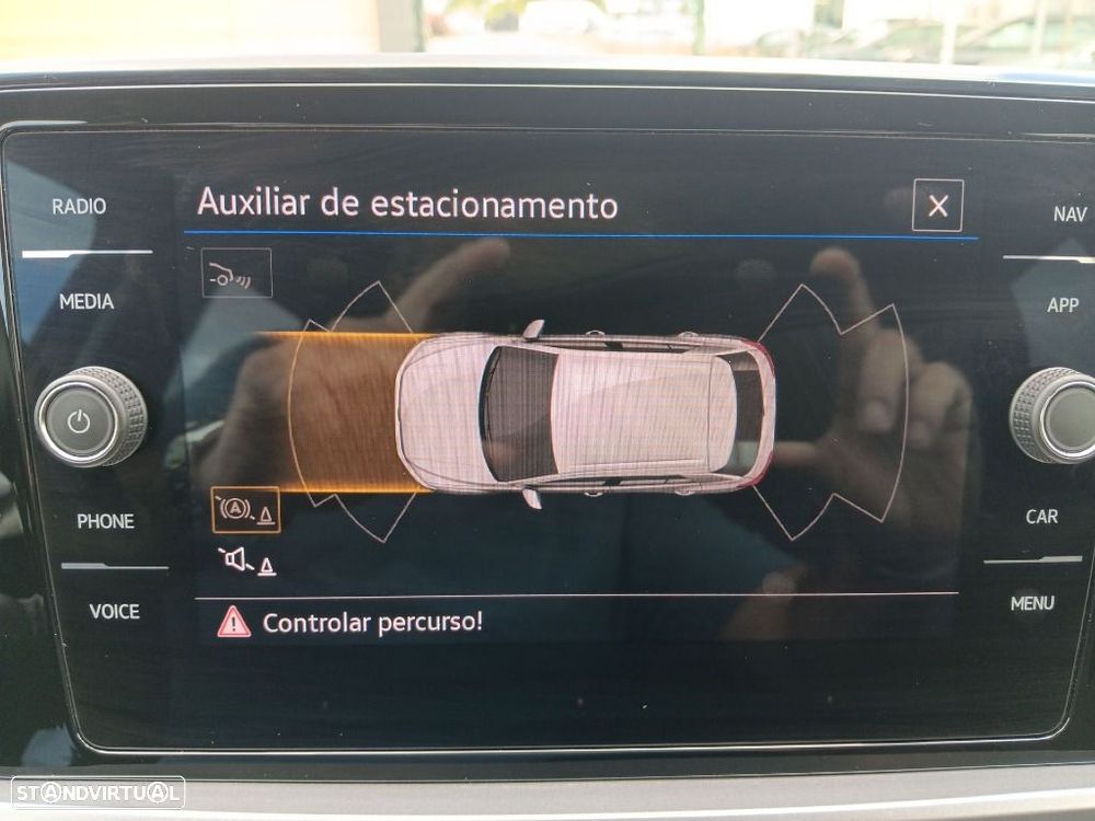 VW T-Roc 1.0 TSI Urban - 15