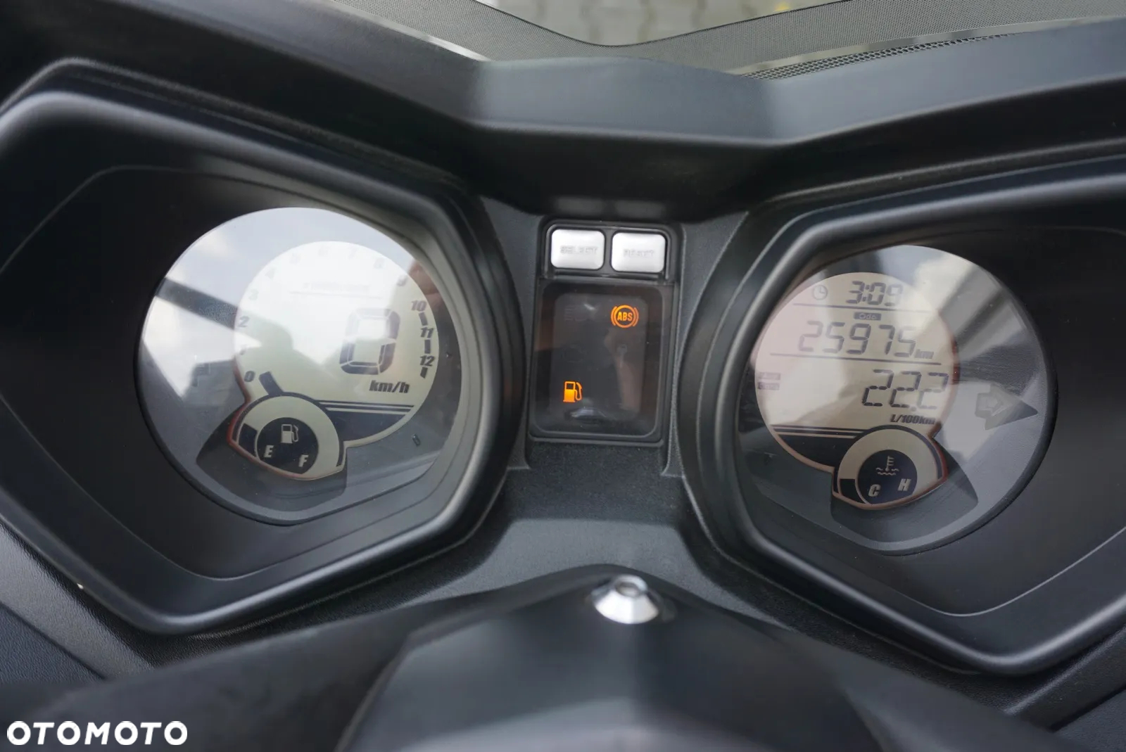 Yamaha X-max - 18