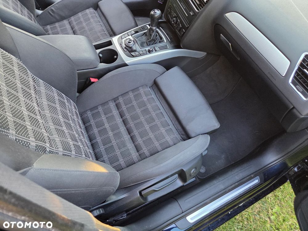 Audi A4 Avant 2.0 TDI DPF Ambiente - 8
