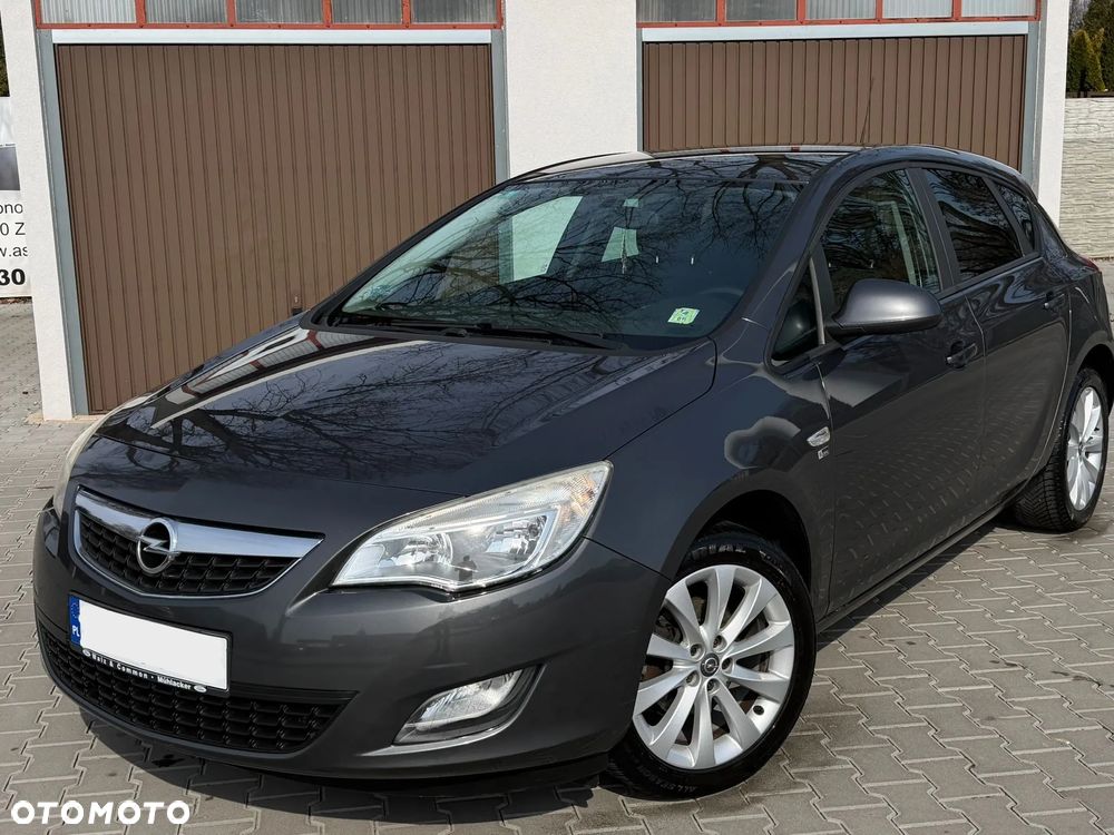 Opel Astra ver-1-4-turbo-cosmo - 1