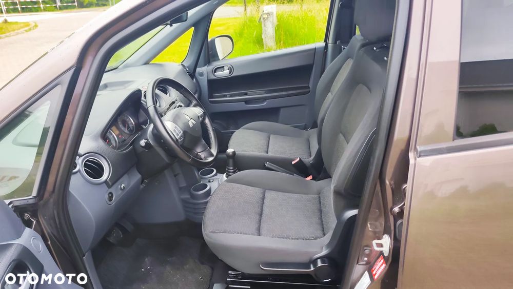 Mitsubishi Colt 1.3 Intense - 12