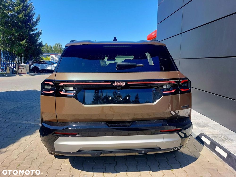 Jeep Compass - 4