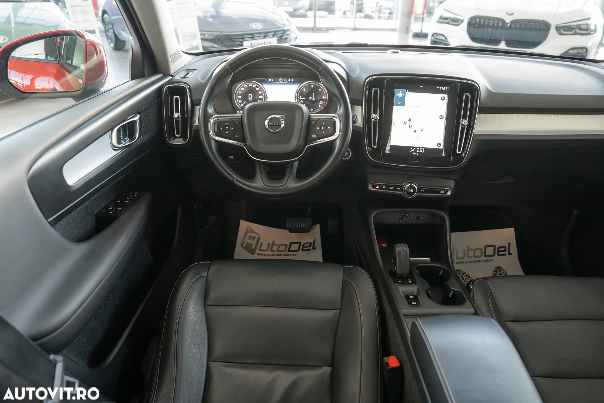 Volvo XC 40 D4 AWD Geartronic Momentum - 16