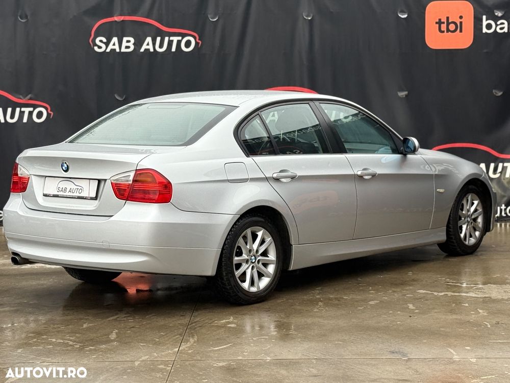 BMW Seria 3 318i Edition Lifestyle - 14