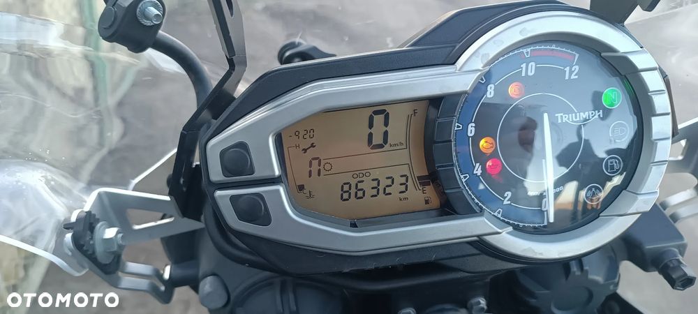 Triumph Tiger - 3