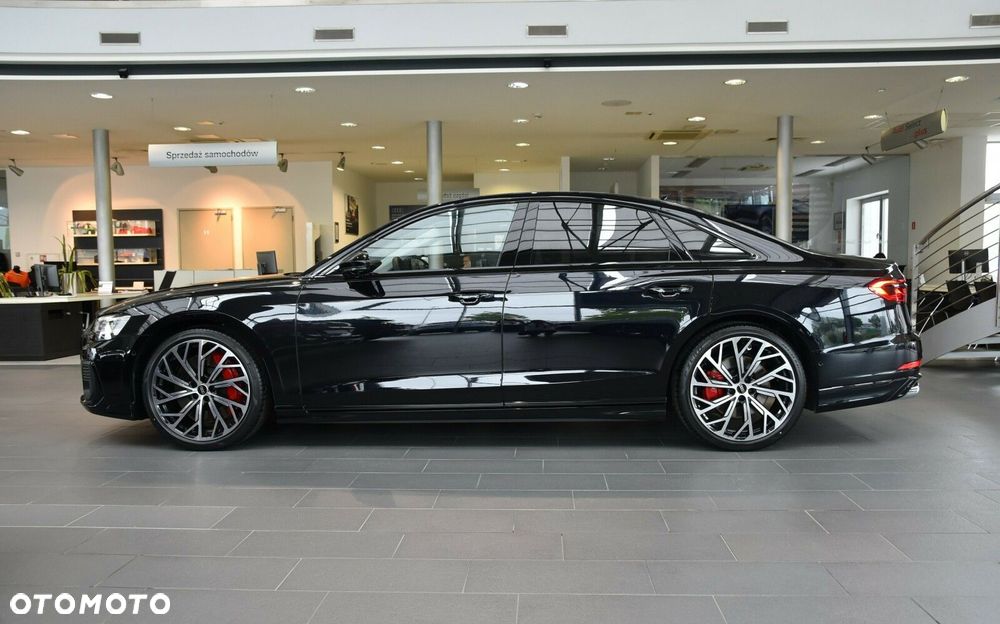 Audi S8 - 3