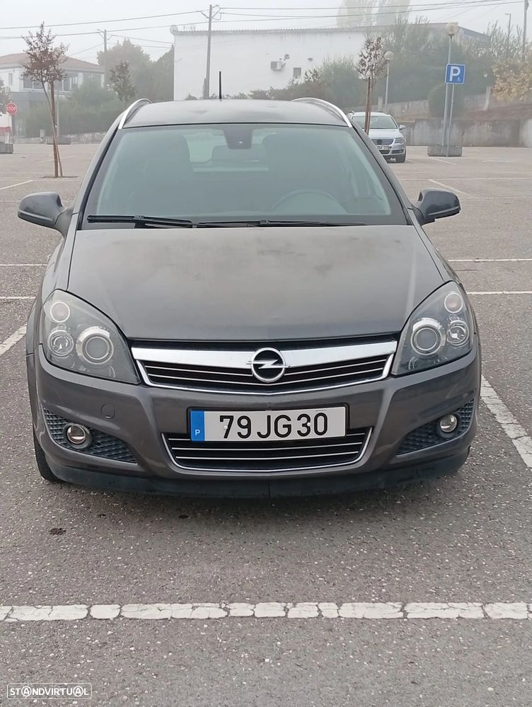 Opel Astra 1.7 CDTi Cosmo ecoFLEX - 4