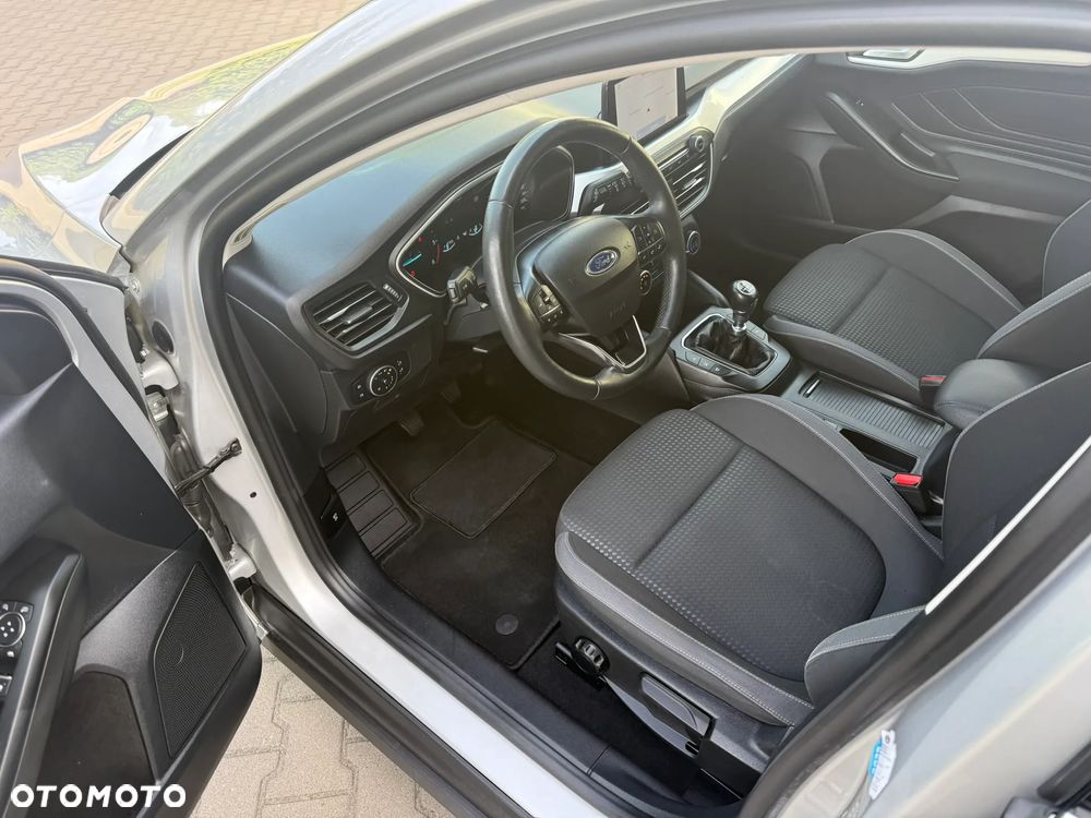Ford Focus 2.0 TDCi Titanium ASS - 21