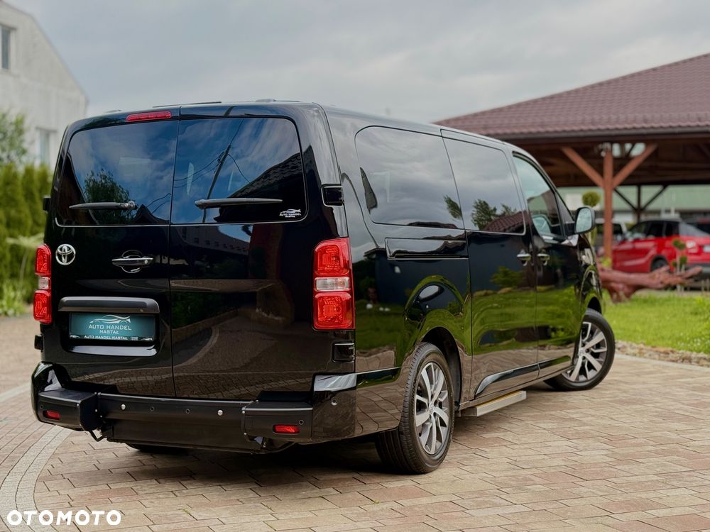 Toyota Proace Verso - 17