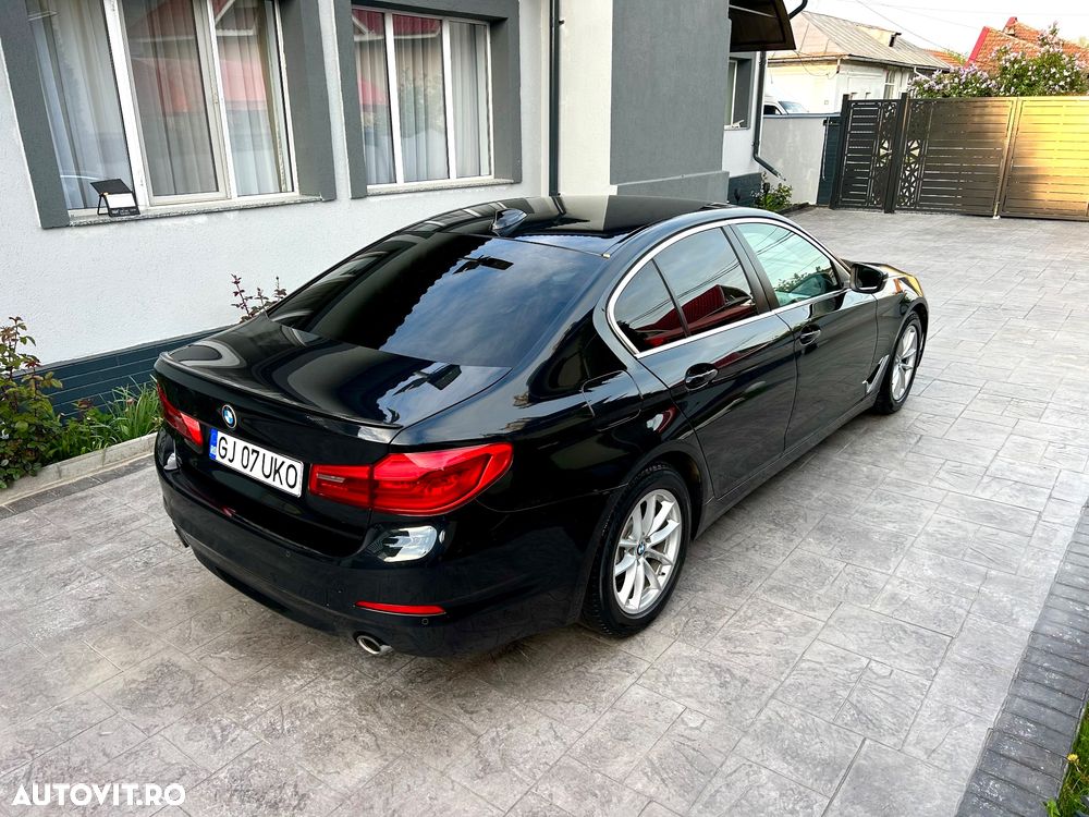 BMW Seria 5 520d Aut. Sport Line - 2