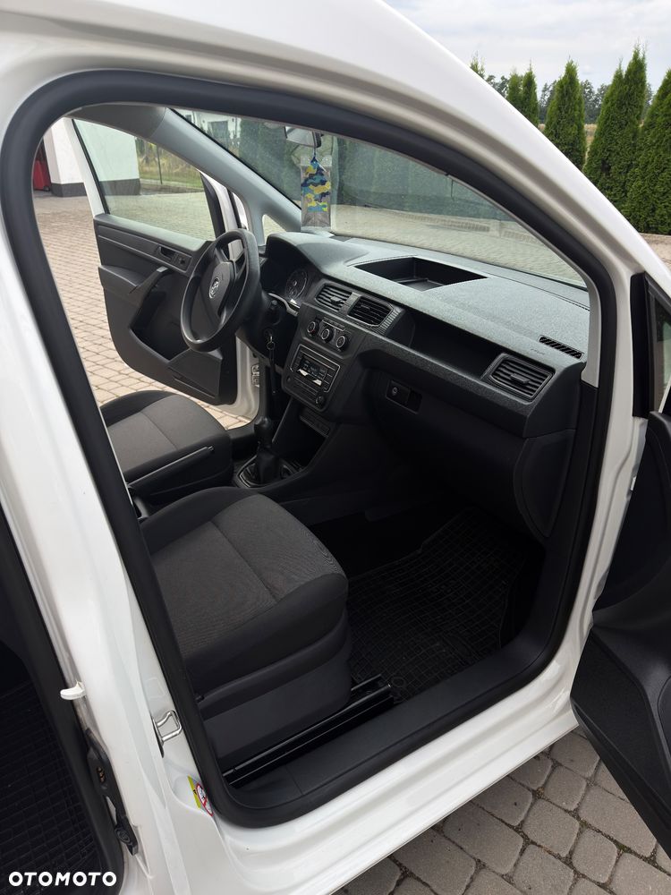 Volkswagen Caddy - 12