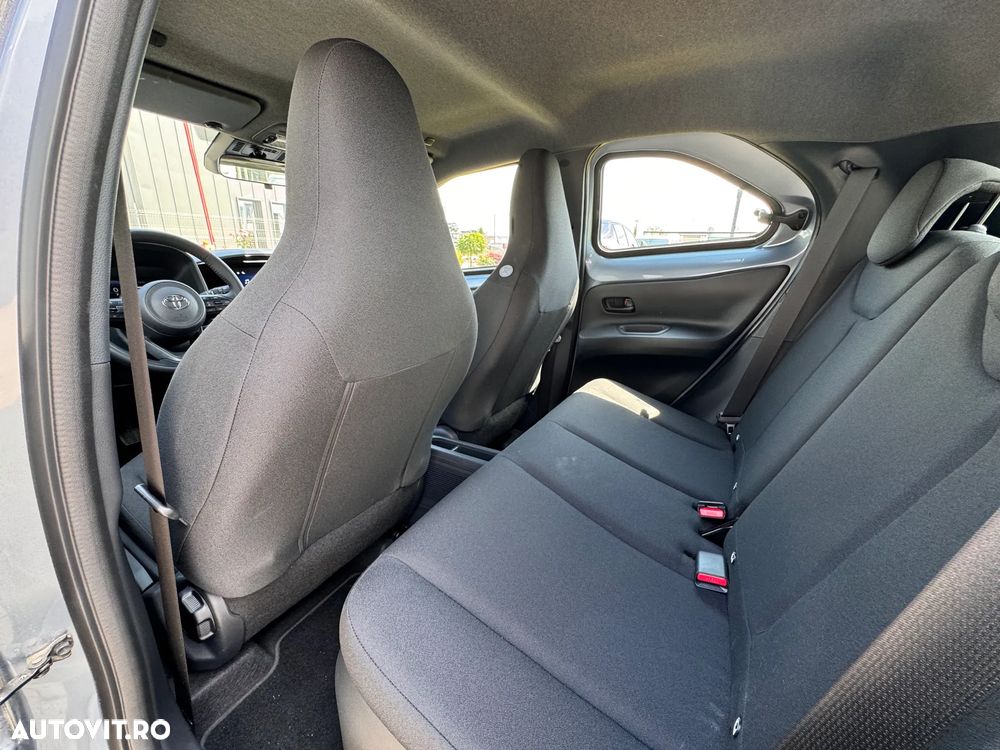 Toyota Aygo X 1.5l HEV 116CP Active - 26
