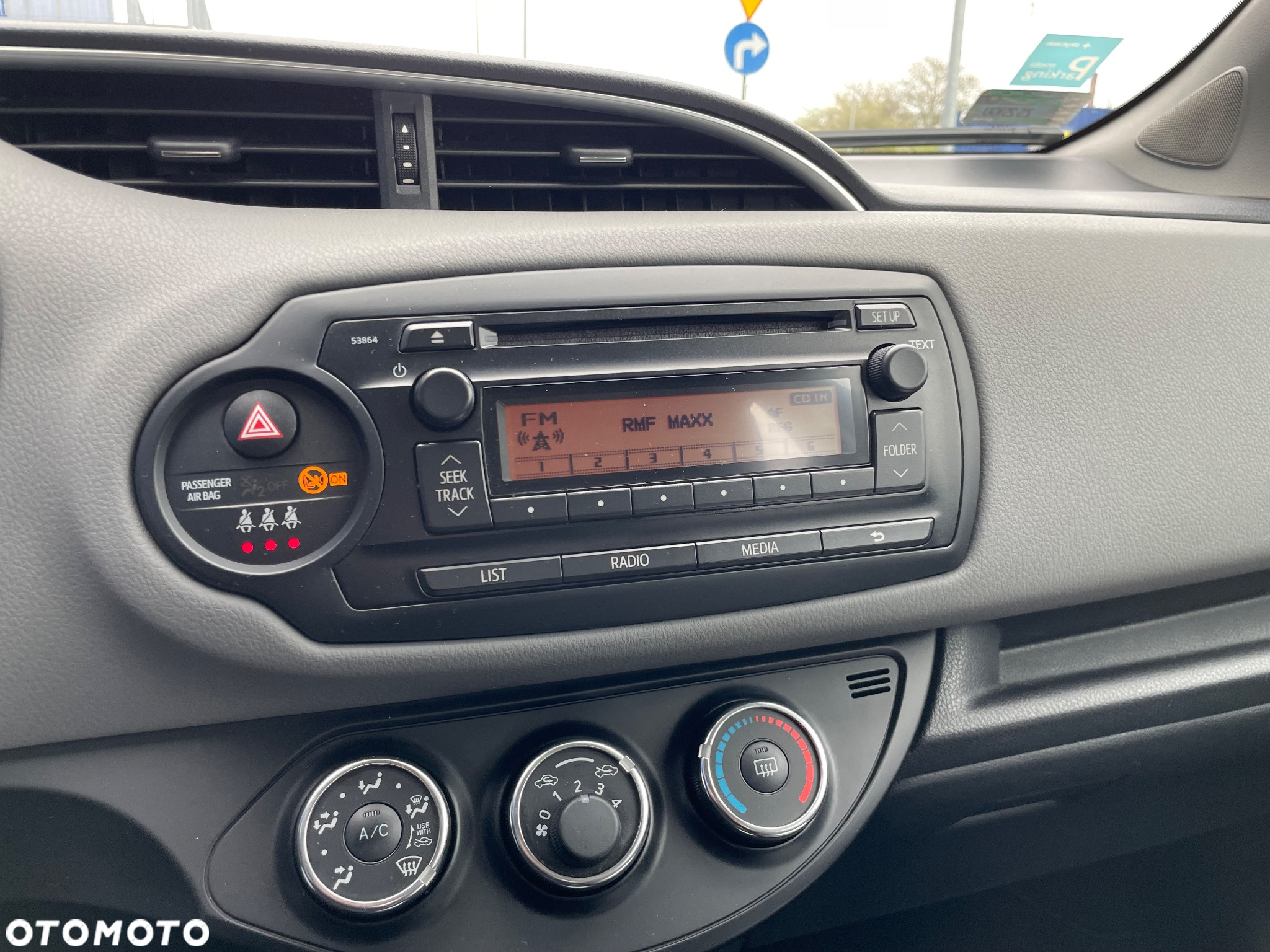 Toyota Yaris 1.0 Active - 22