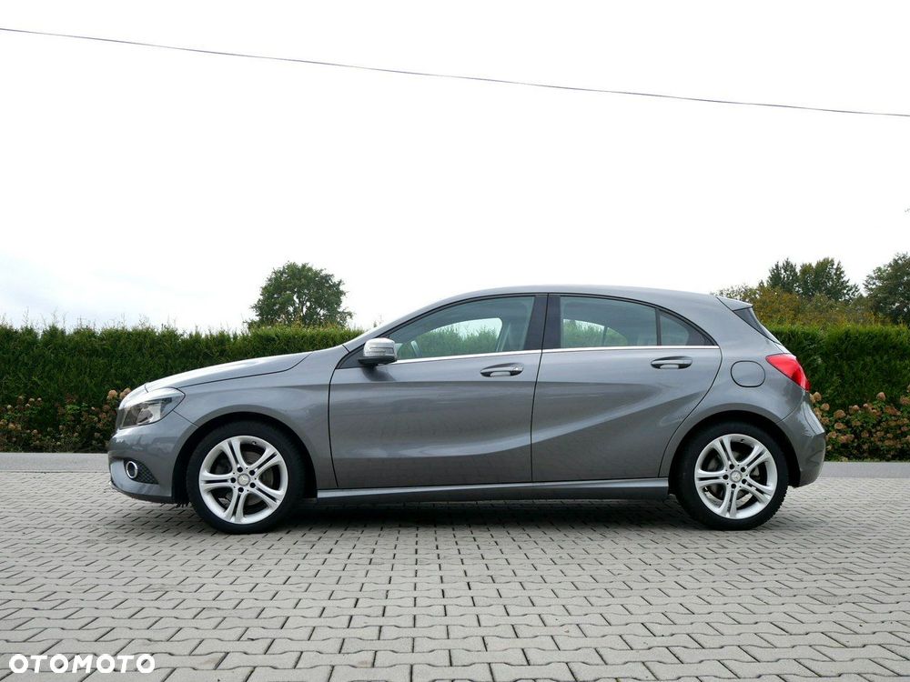 Mercedes-Benz Klasa A 180 (BlueEFFICIENCY) - 2