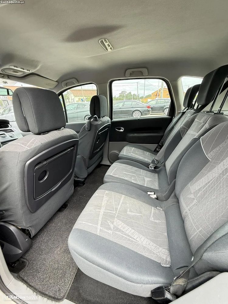 Renault Scénic 1.5 dCi Confort - 5