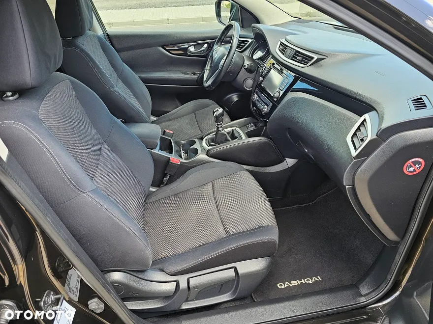 Nissan Qashqai 1.2 DIG-T N-Connecta - 17