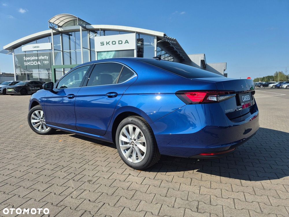 Skoda Superb 2.0 TSI Selection DSG - 3