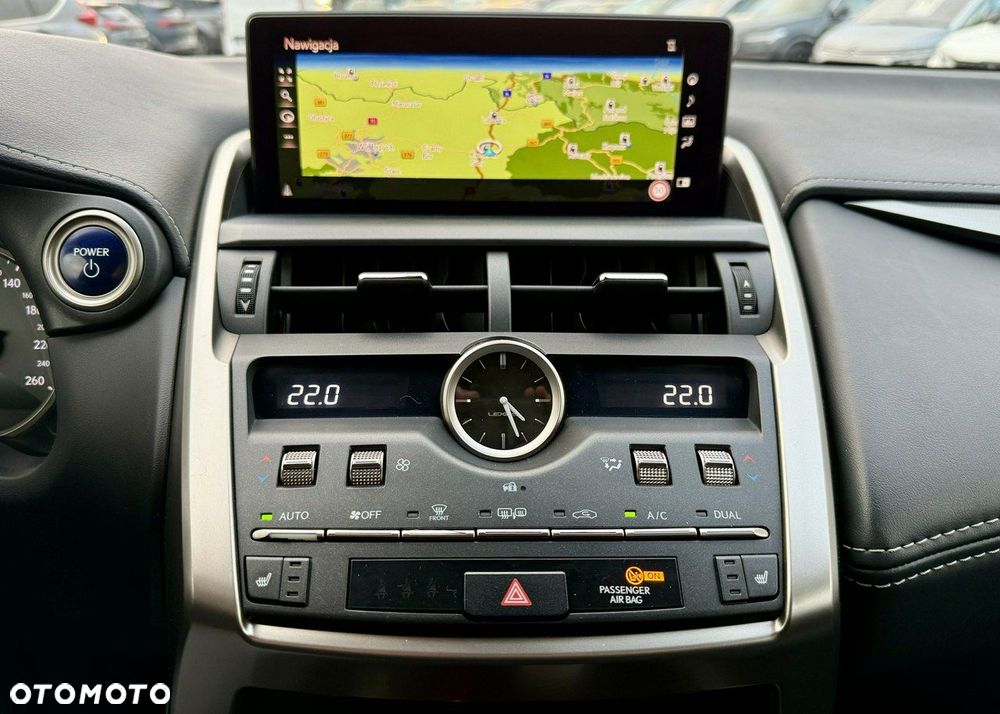 Lexus NX - 19