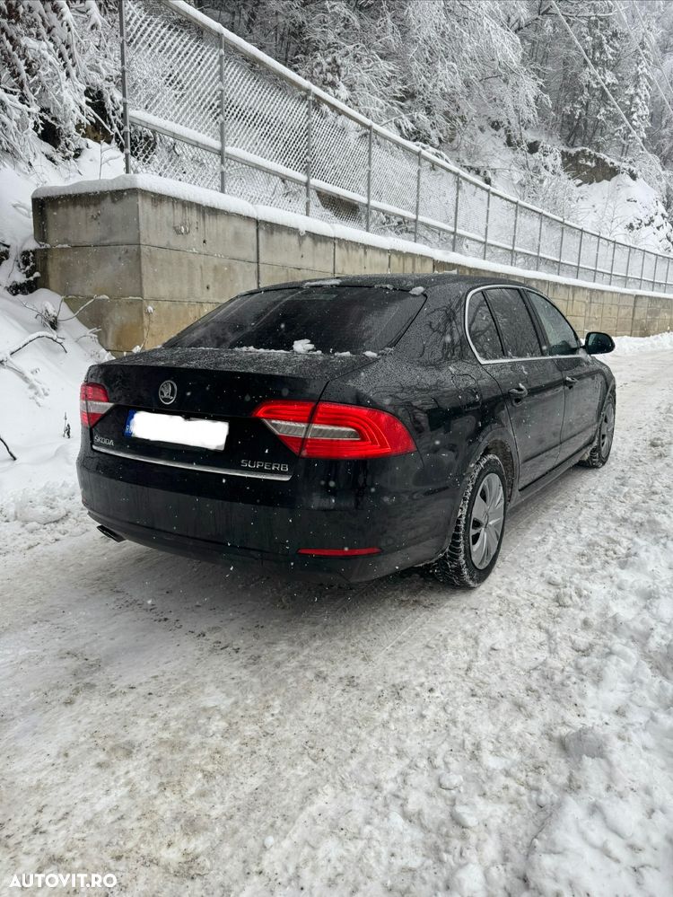 Skoda Superb 2.0 TDI Ambition - 12