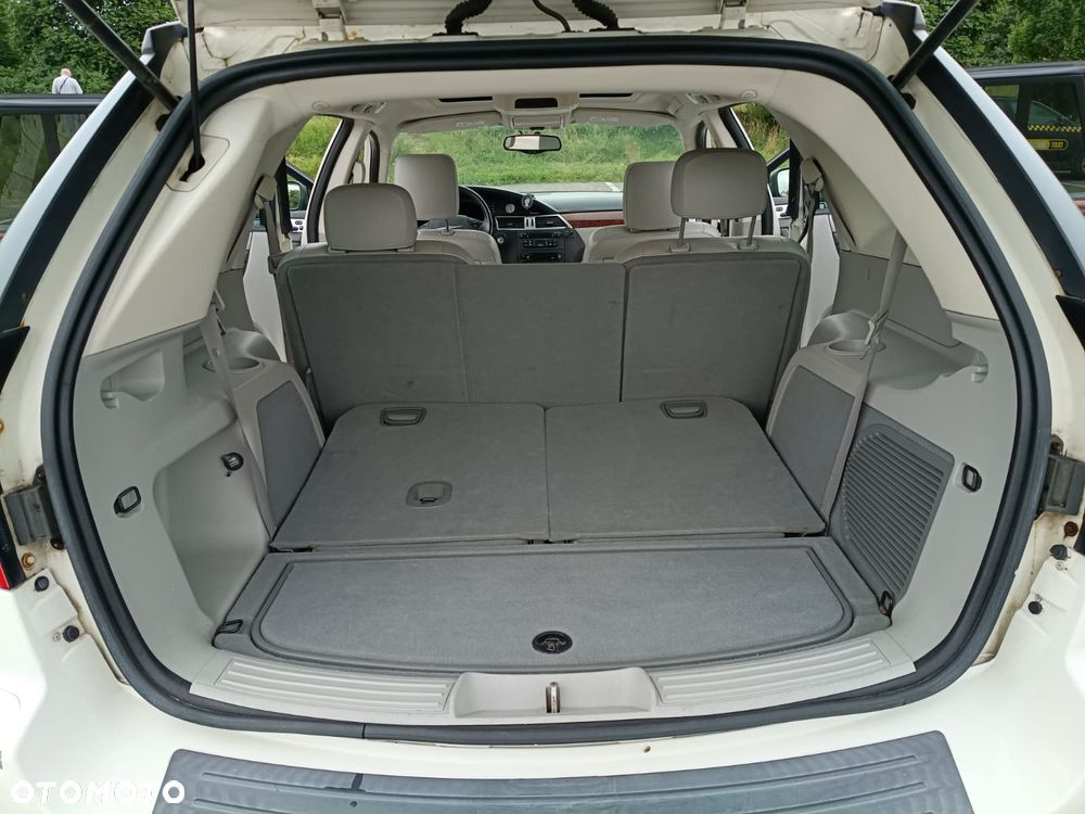 Chrysler Pacifica - 10