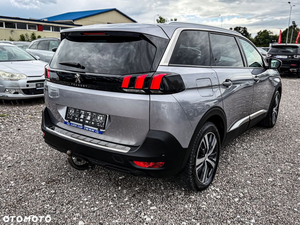 Peugeot 5008 1.2 PureTech Allure S&S - 8