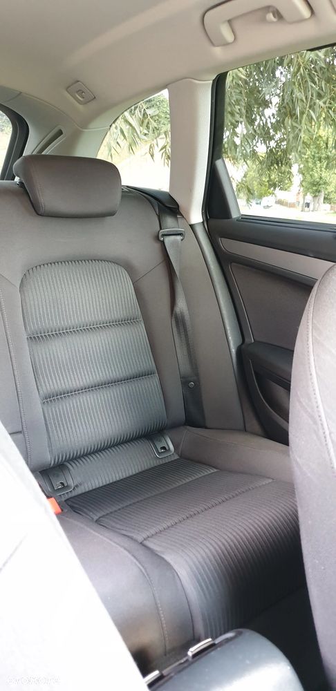Audi A4 Avant - 15