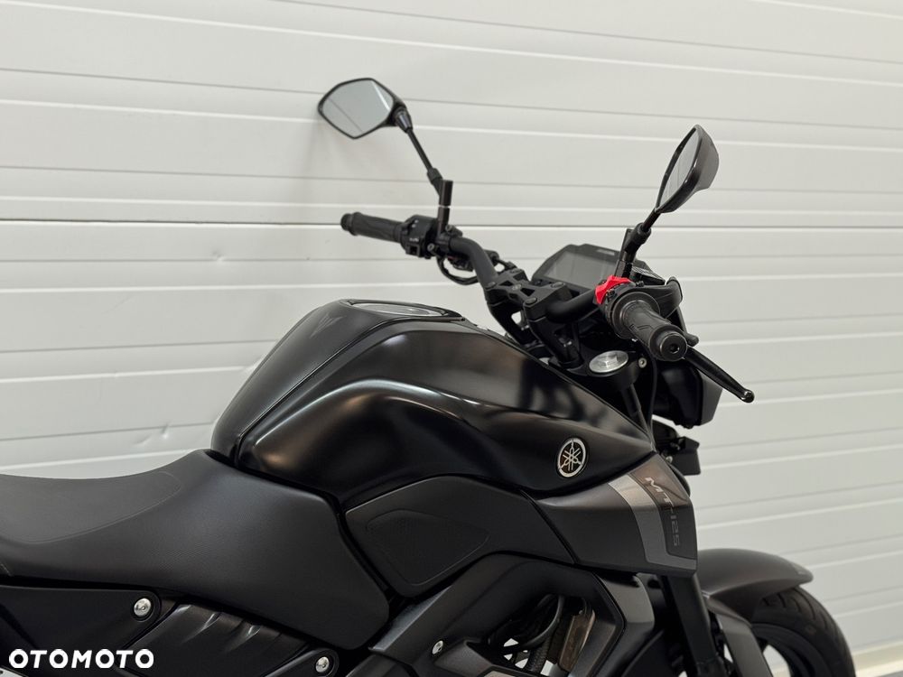 Yamaha MT - 5