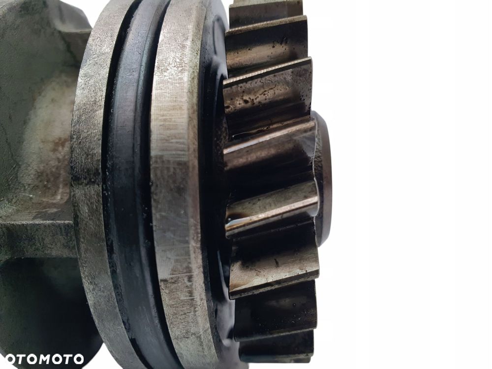 SPRĘŻARKA KLIMATYZACJI VW Touareg 5.0 V10 TDI AYH BKW BLE BWF 7H0820805E - 7