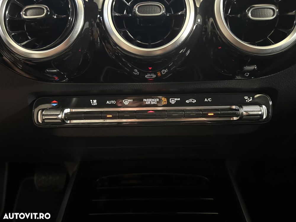 Mercedes-Benz GLA 200 d 4MATIC - 20
