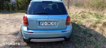 Suzuki SX4 - 3